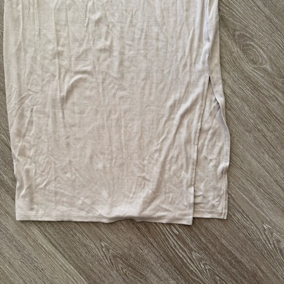 Joah Brown V Neck Dress - Picture 9 of 9